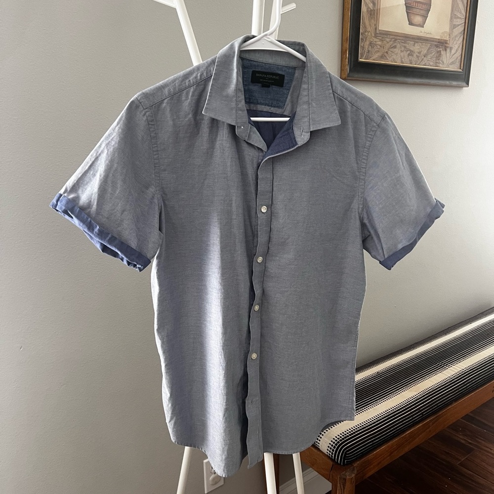 BR short sleeve soft wash button down